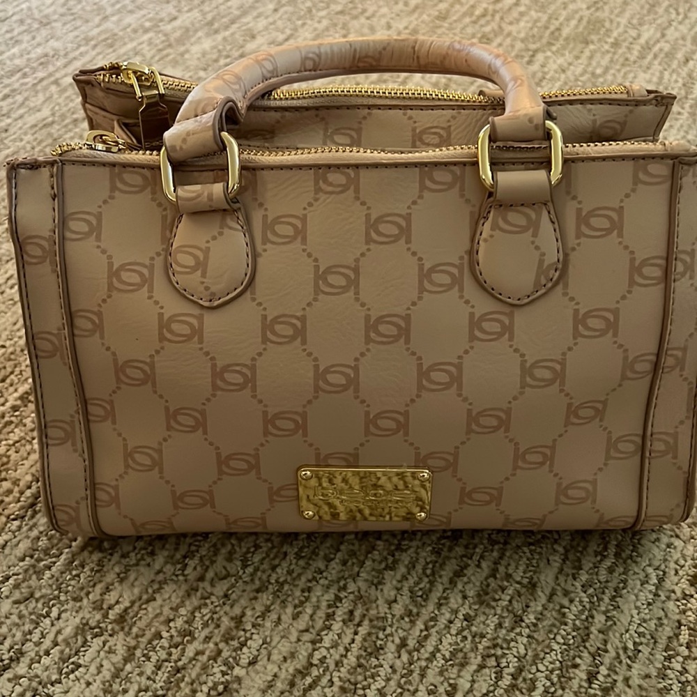 Bebe purse